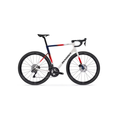Detailed side profile of the Basso Astra at bicycle. Richmond, highlighting the versatile performance geometry and maximised clearance for up to 35mm tyres, ideal for varied road surfaces.