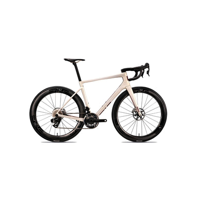 Detailed side profile of the ENVE Melee at bicycle. Richmond, highlighting the high-performance carbon construction and maximised clearance for up to 35mm road tyres.