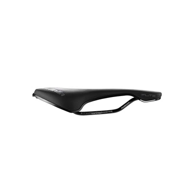 Side profile of the Selle Italia Flite Boost TM Superflow saddle at bicycle. Richmond, London, designed for high performance in specialist road cycling.